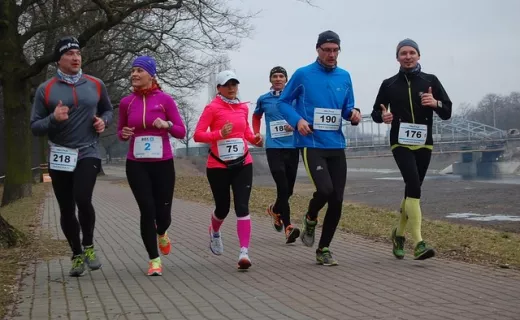 Sezon biegowy we Wrocławiu zaczyna się po 30-tce  - 7